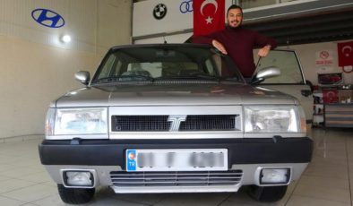 "Türkiye’de nadir araçlardan" dediği 2001 model Tofaş’ı 145 bin liradan satışa çıkardı