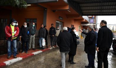 Tarsus Belediyesi, 1 liradan sattığı halk ekmeğe zam yapmayacak