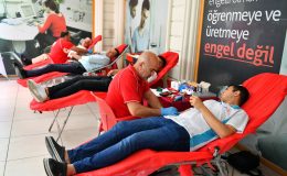 Mersin Büyükşehir Belediyesi Pesonelleri Kan bağışında Bulundu